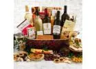 Discover new flavors with our international wine and cuisine basket!